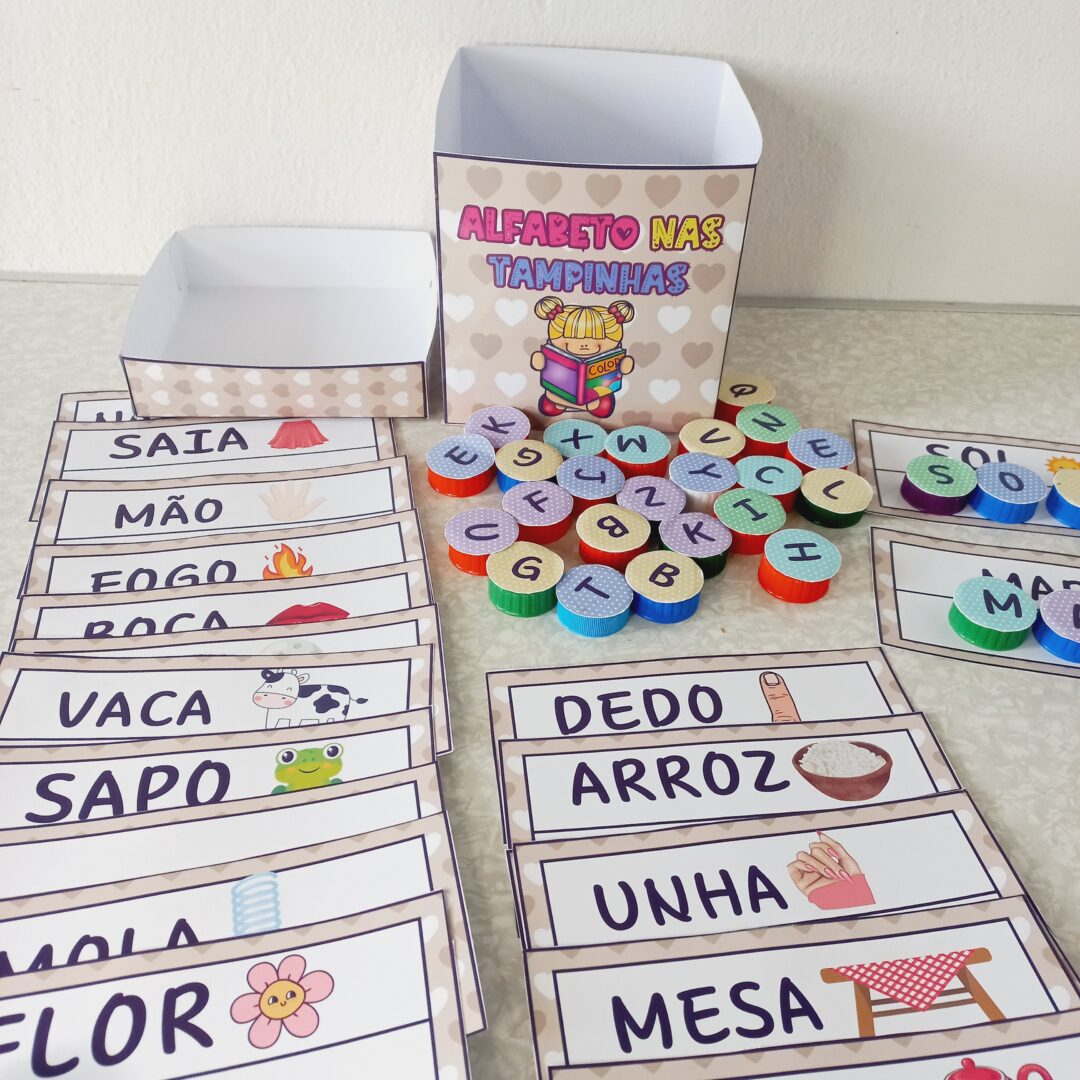 Alfabeto tampinhas
